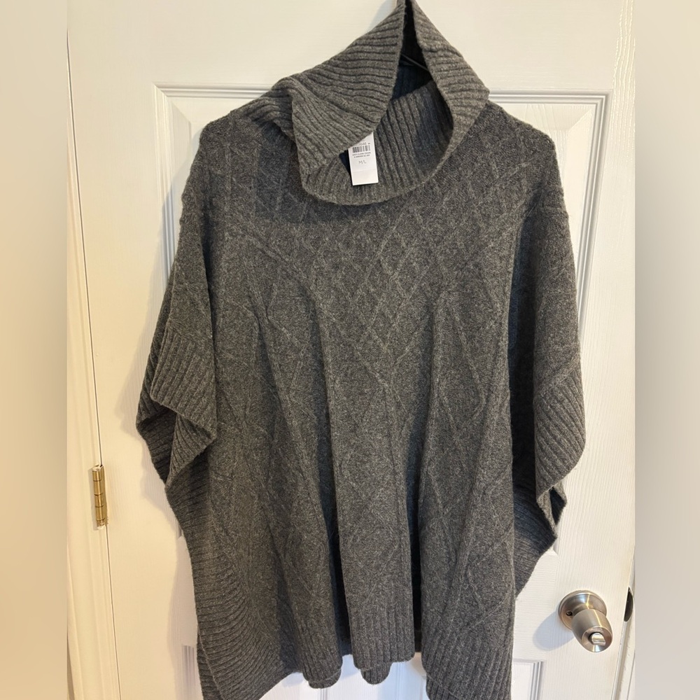 Brand New LOFT Gray Women’s Sweater - M/L